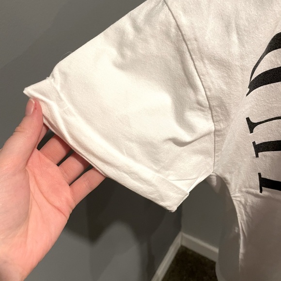 GAP Retro TShirt - Picture 4 of 6